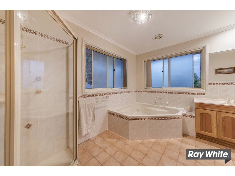 49 Britten-Jones Drive, Holt ACT 2615