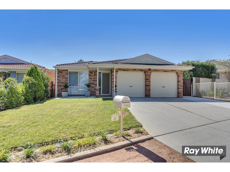 21 Bywaters Street, Amaroo ACT 2914