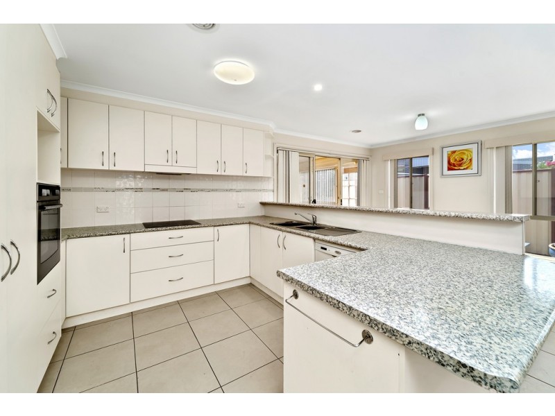 7 Joan Bradley Street, Franklin ACT 2913