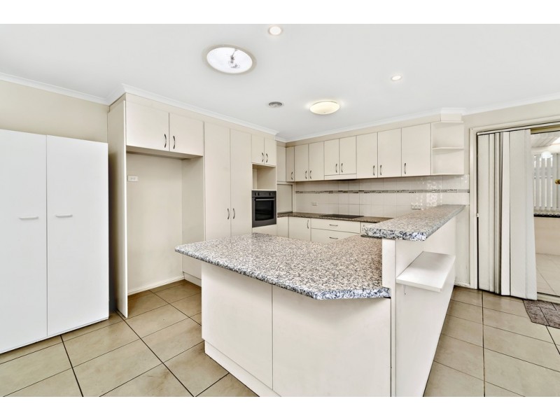 7 Joan Bradley Street, Franklin ACT 2913