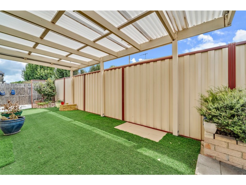 7 Joan Bradley Street, Franklin ACT 2913