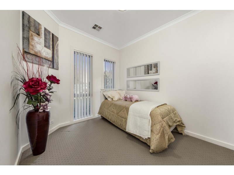 182 Kerrigan Street, Dunlop ACT 2615