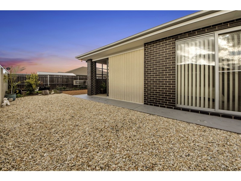 182 Kerrigan Street, Dunlop ACT 2615