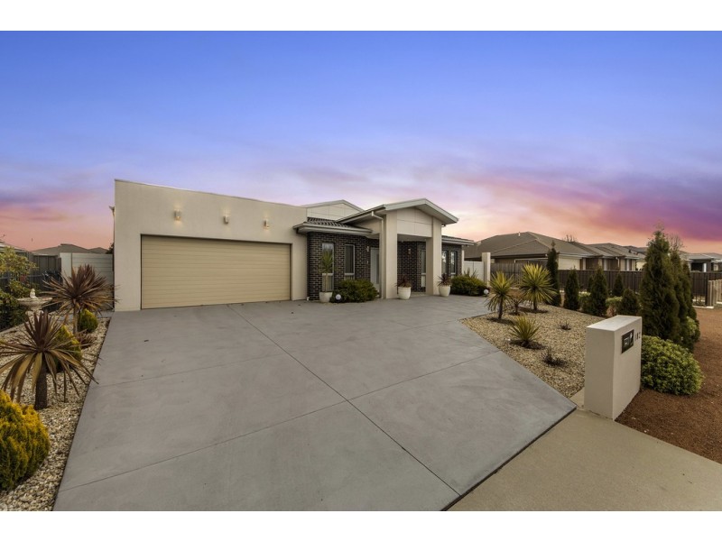 182 Kerrigan Street, Dunlop ACT 2615