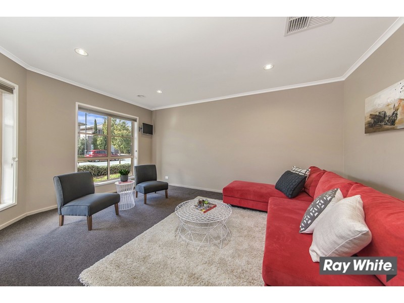 5 Denoon Street, Forde ACT 2914