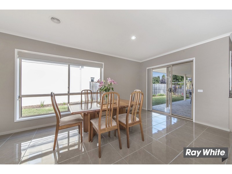 5 Denoon Street, Forde ACT 2914