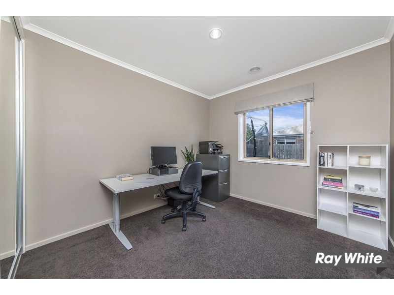 5 Denoon Street, Forde ACT 2914