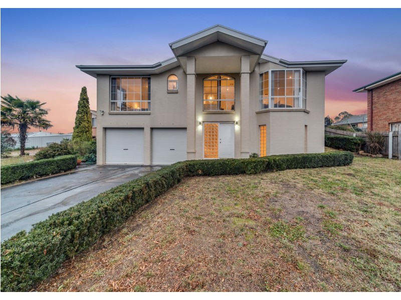 61 Bargang Crescent, Ngunnawal ACT 2913