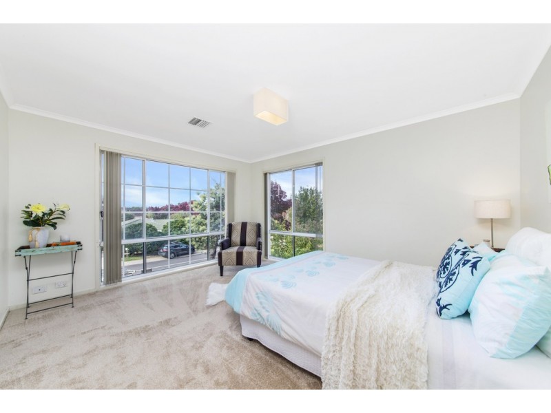 61 Bargang Crescent, Ngunnawal ACT 2913