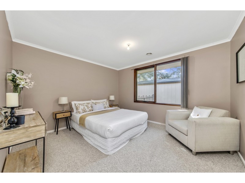 122 Streeton Drive, Rivett ACT 2611