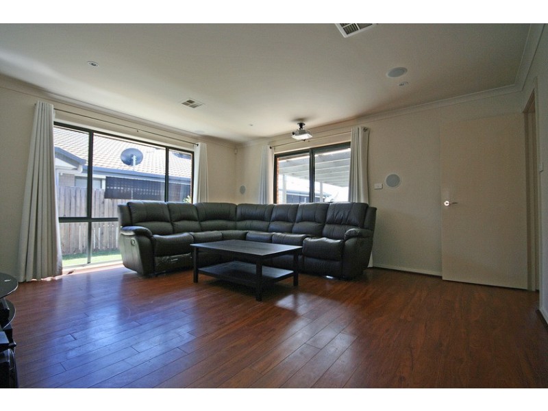 56 Overall Avenue, Casey ACT 2913