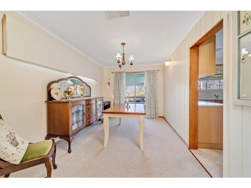 17 Mayo Street, Weetangera ACT 2614