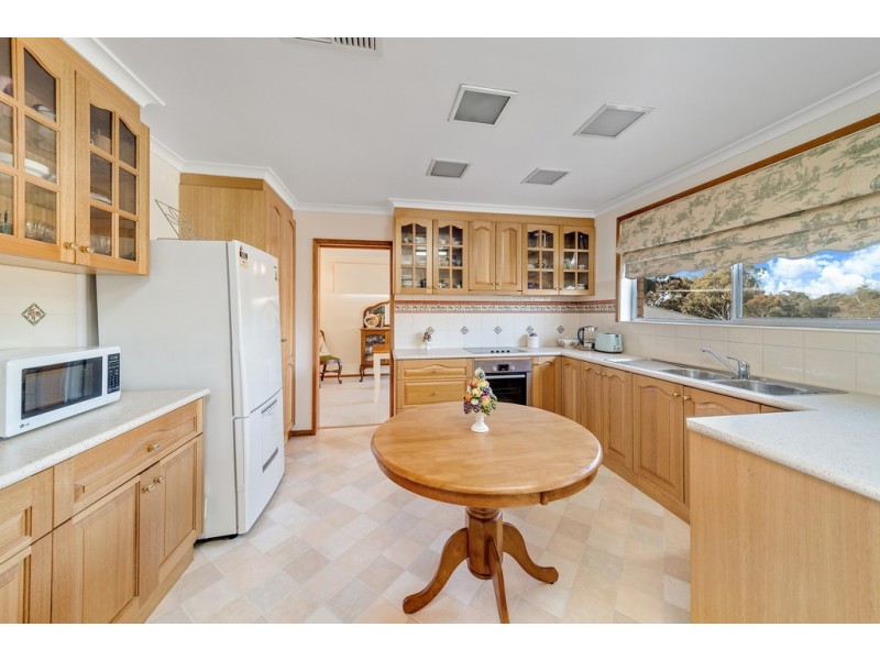 17 Mayo Street, Weetangera ACT 2614