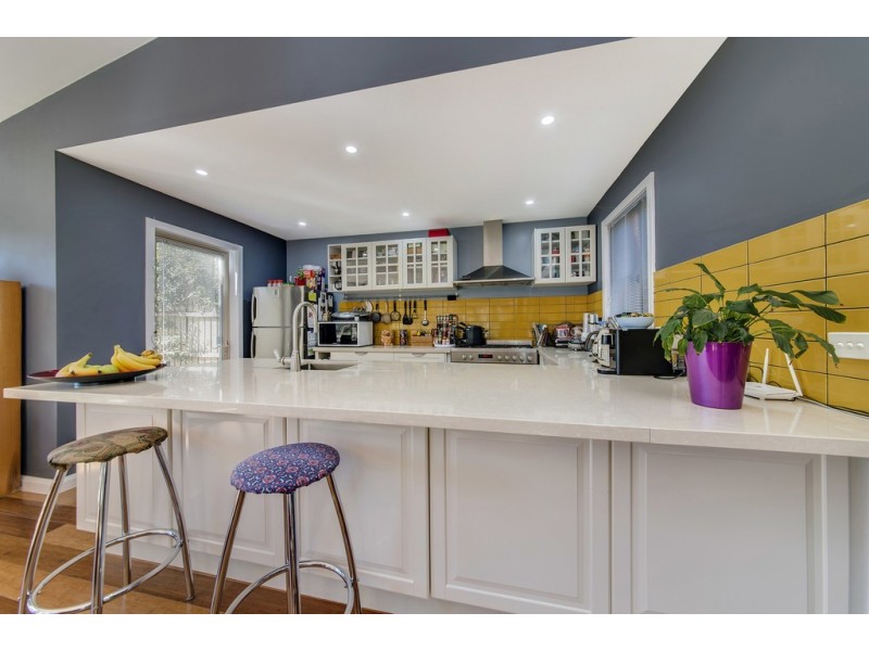 37 Britten Jones Drive, Holt ACT 2615