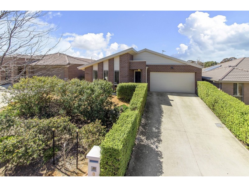 8 Dagmar Berne Street, Macgregor ACT 2615