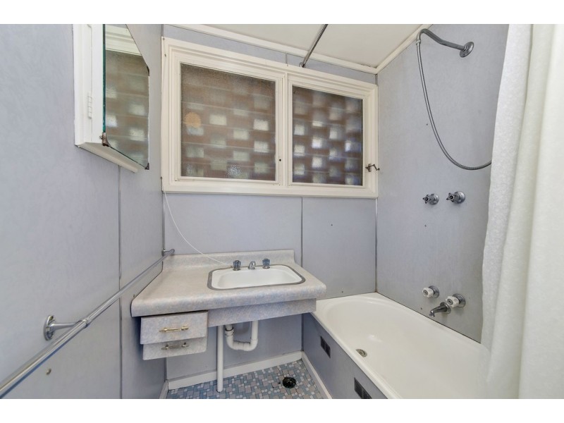 251 Antill Street, Watson ACT 2602