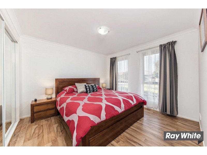 13 Rowland Street, Macgregor ACT 2615