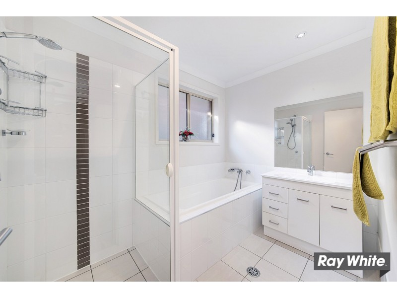 13 Rowland Street, Macgregor ACT 2615