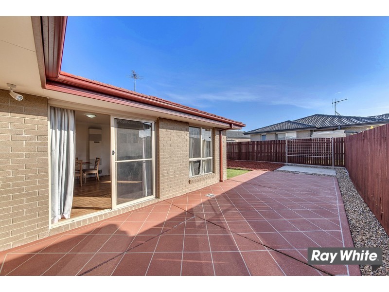 13 Rowland Street, Macgregor ACT 2615