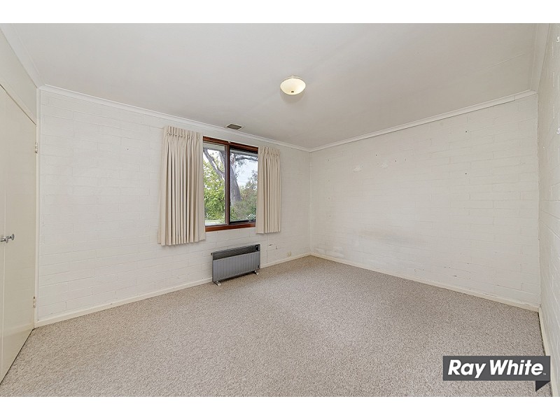 2/8 Castieau Street, Higgins ACT 2615