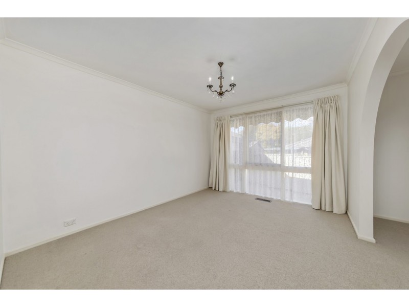 89 Sternberg Crescent, Wanniassa ACT 2903