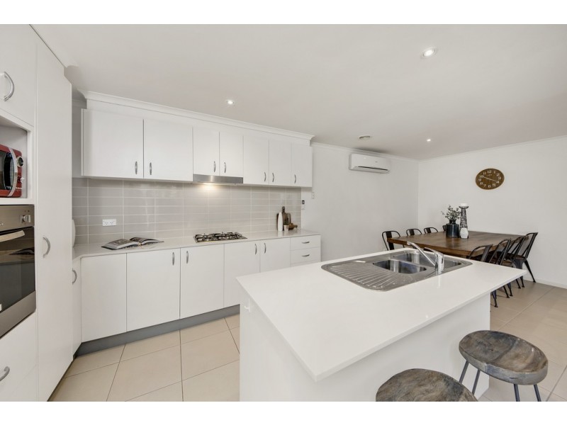 8 Walter Crocker Crescent, Casey ACT 2913