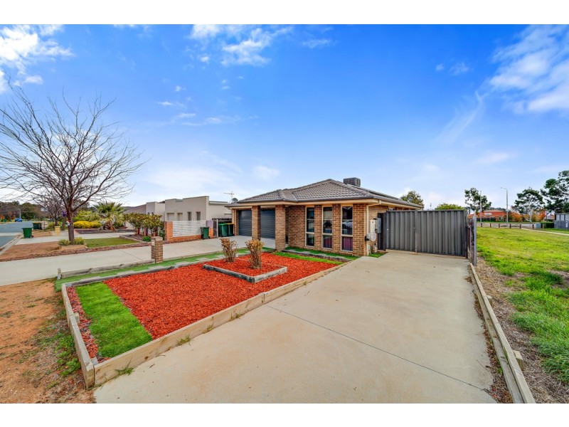 23 Bryan Hudson Street, Macgregor ACT 2615