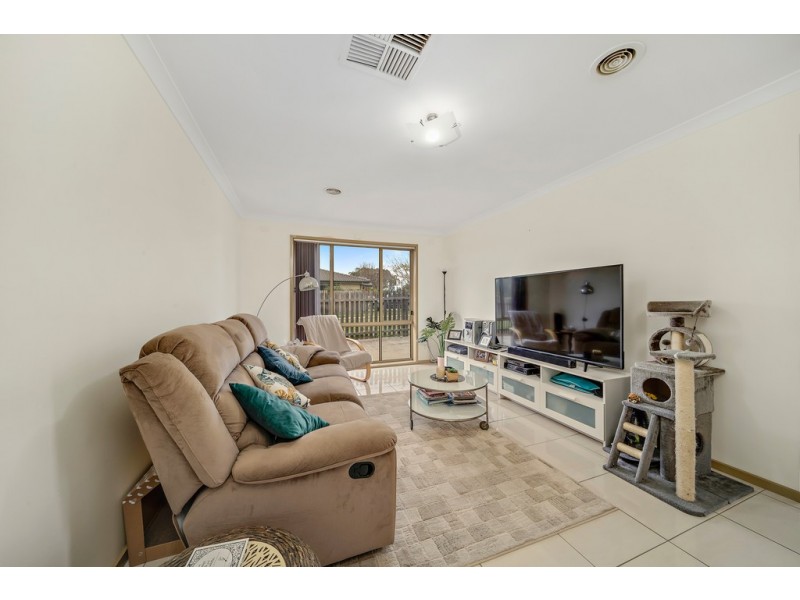 23 Bryan Hudson Street, Macgregor ACT 2615
