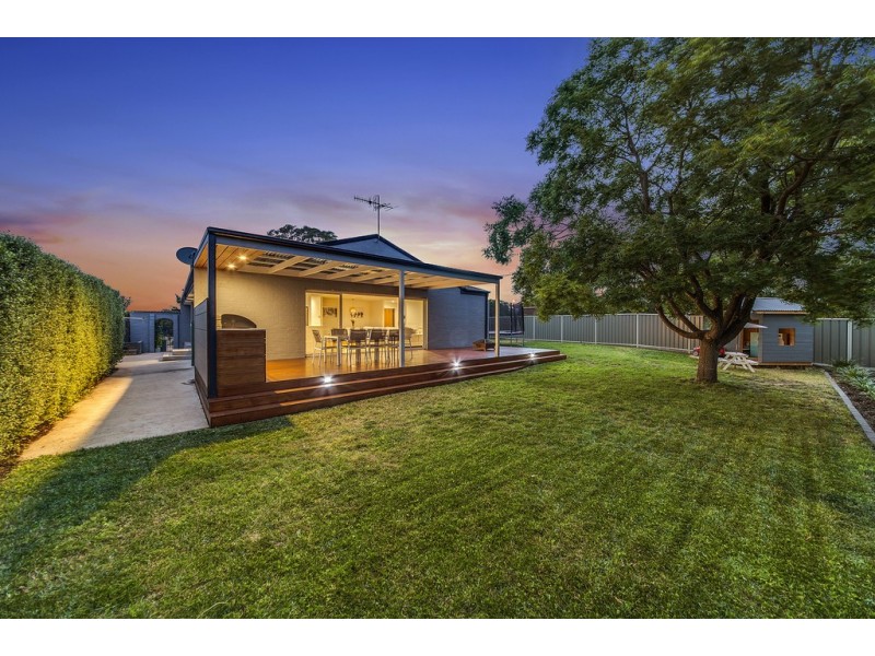 124 Drake Brockman Drive, Holt ACT 2615