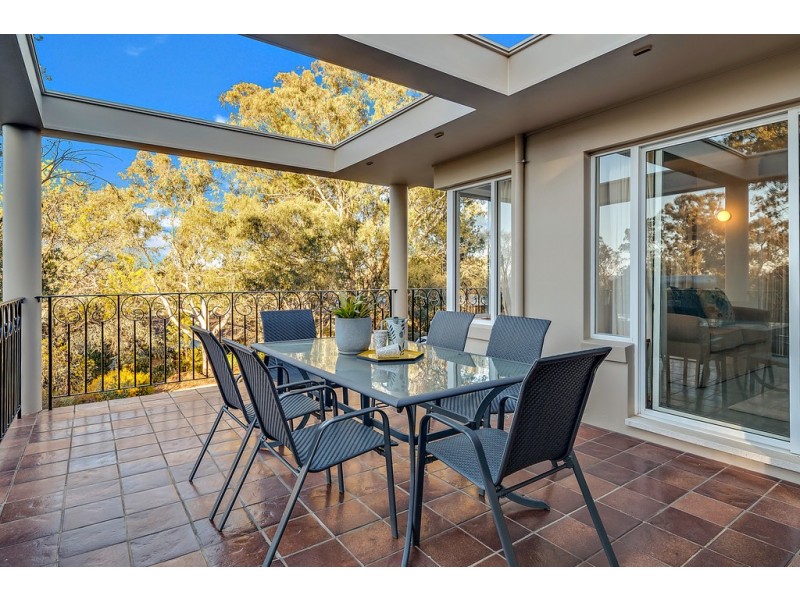 12 Booth Crescent, Cook ACT 2614