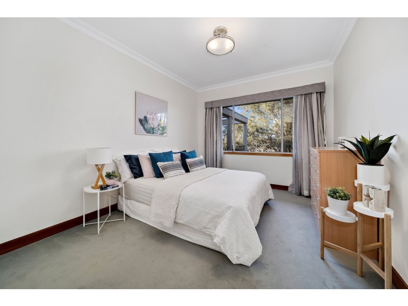 12 Booth Crescent, Cook ACT 2614