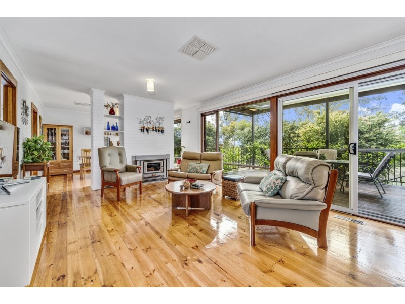 40 Mackellar Crescent, Cook ACT 2614