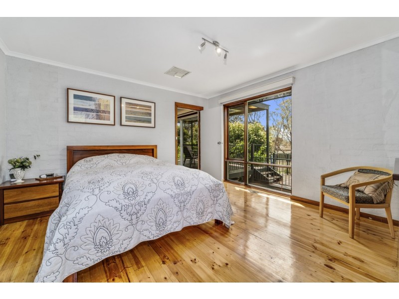 40 Mackellar Crescent, Cook ACT 2614