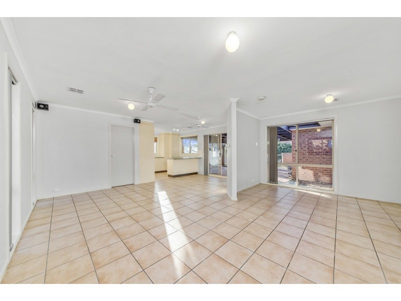 3 Elyard Place, Dunlop ACT 2615