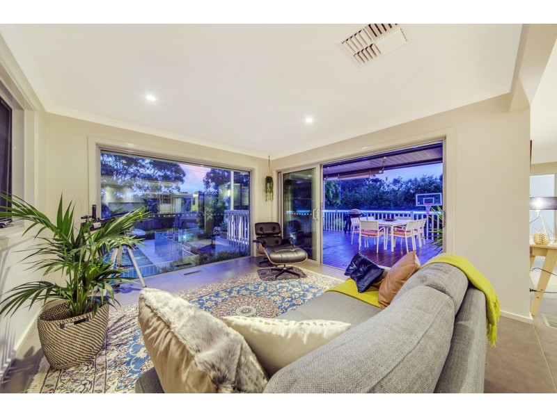 14 Moss Street, Cook ACT 2614