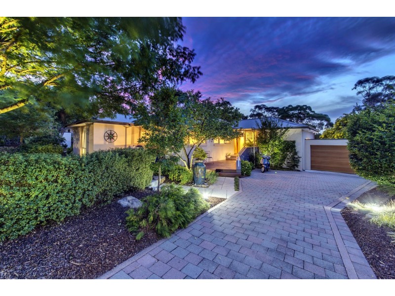 14 Moss Street, Cook ACT 2614