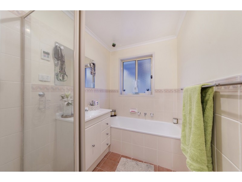 4 Allen Place, Holt ACT 2615