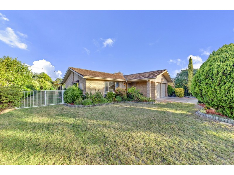 21 Tunney Crescent, Florey ACT 2615