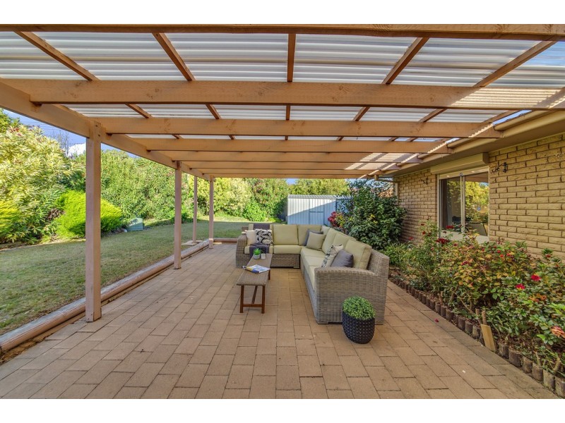 21 Tunney Crescent, Florey ACT 2615