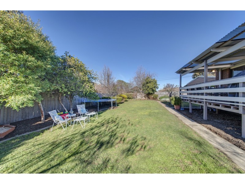 1 Mocatta Place, Latham ACT 2615