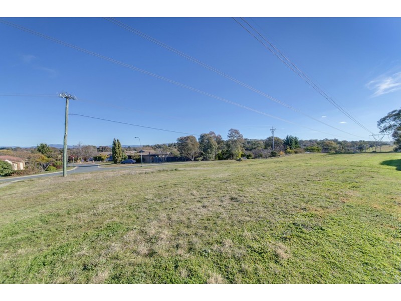 1 Mocatta Place, Latham ACT 2615