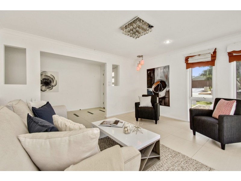 23 Flora Bassett Street, Franklin ACT 2913