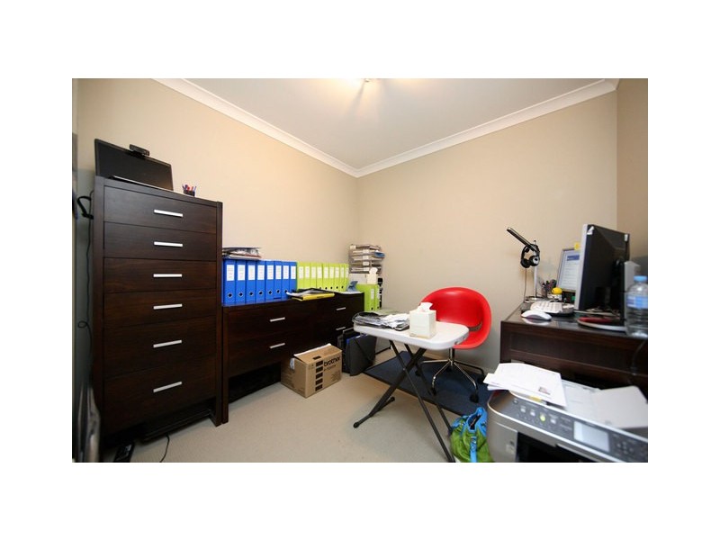 1 Doris Turner Street, Forde ACT 2914