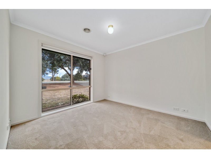 76 Archdall Street, Dunlop ACT 2615