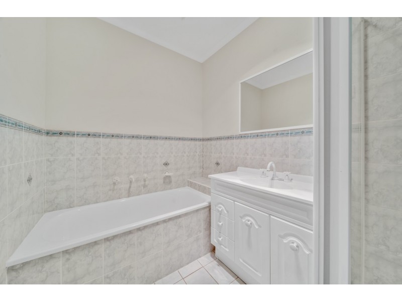 76 Archdall Street, Dunlop ACT 2615