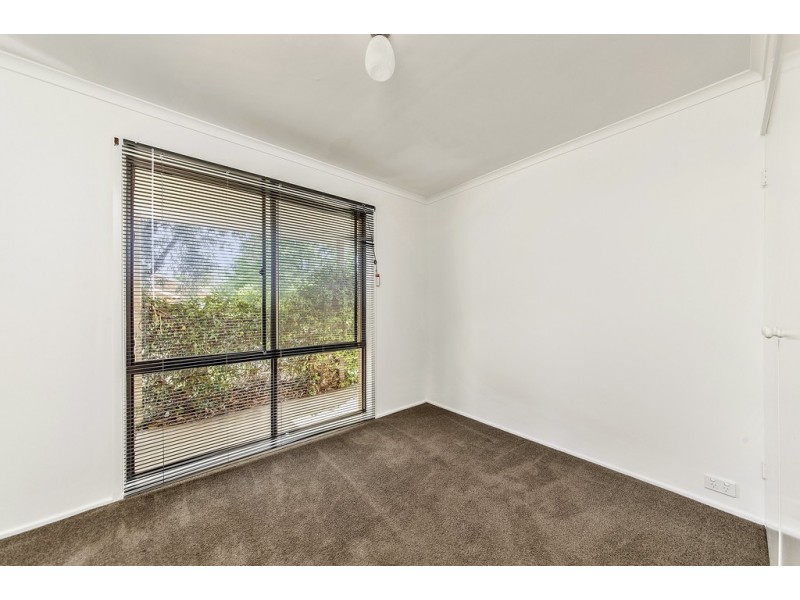 12 Tattersall Crescent, Florey ACT 2615