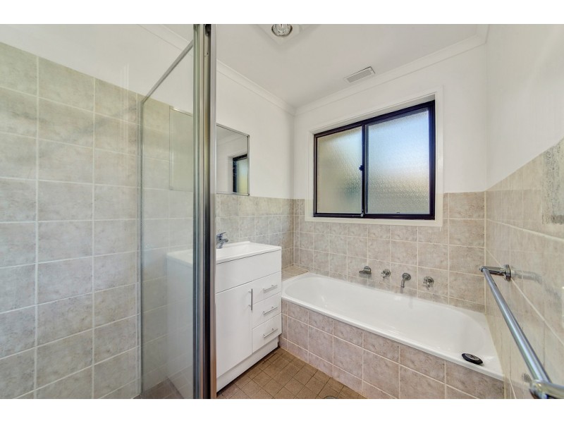 12 Tattersall Crescent, Florey ACT 2615