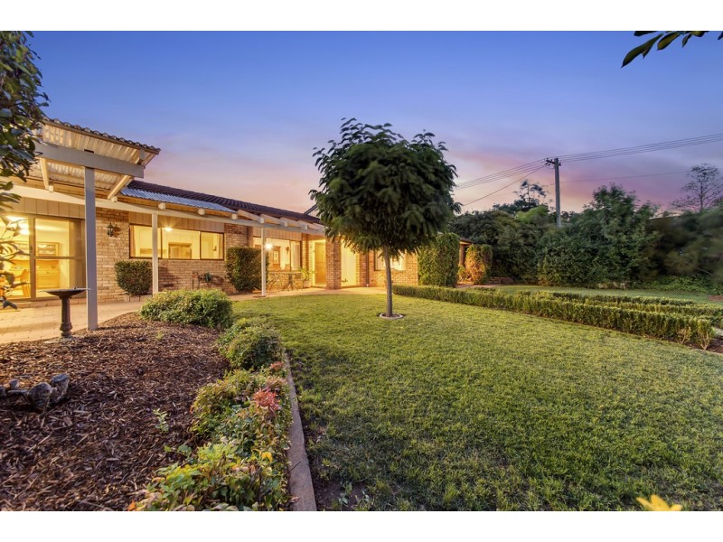 4 Bancks Crescent, Mckellar ACT 2617