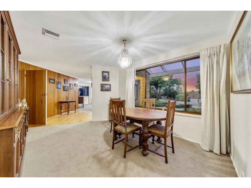 4 Bancks Crescent, Mckellar ACT 2617