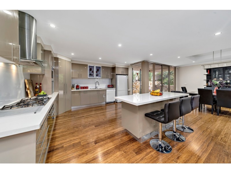 16 Lambrigg Street, Farrer ACT 2607